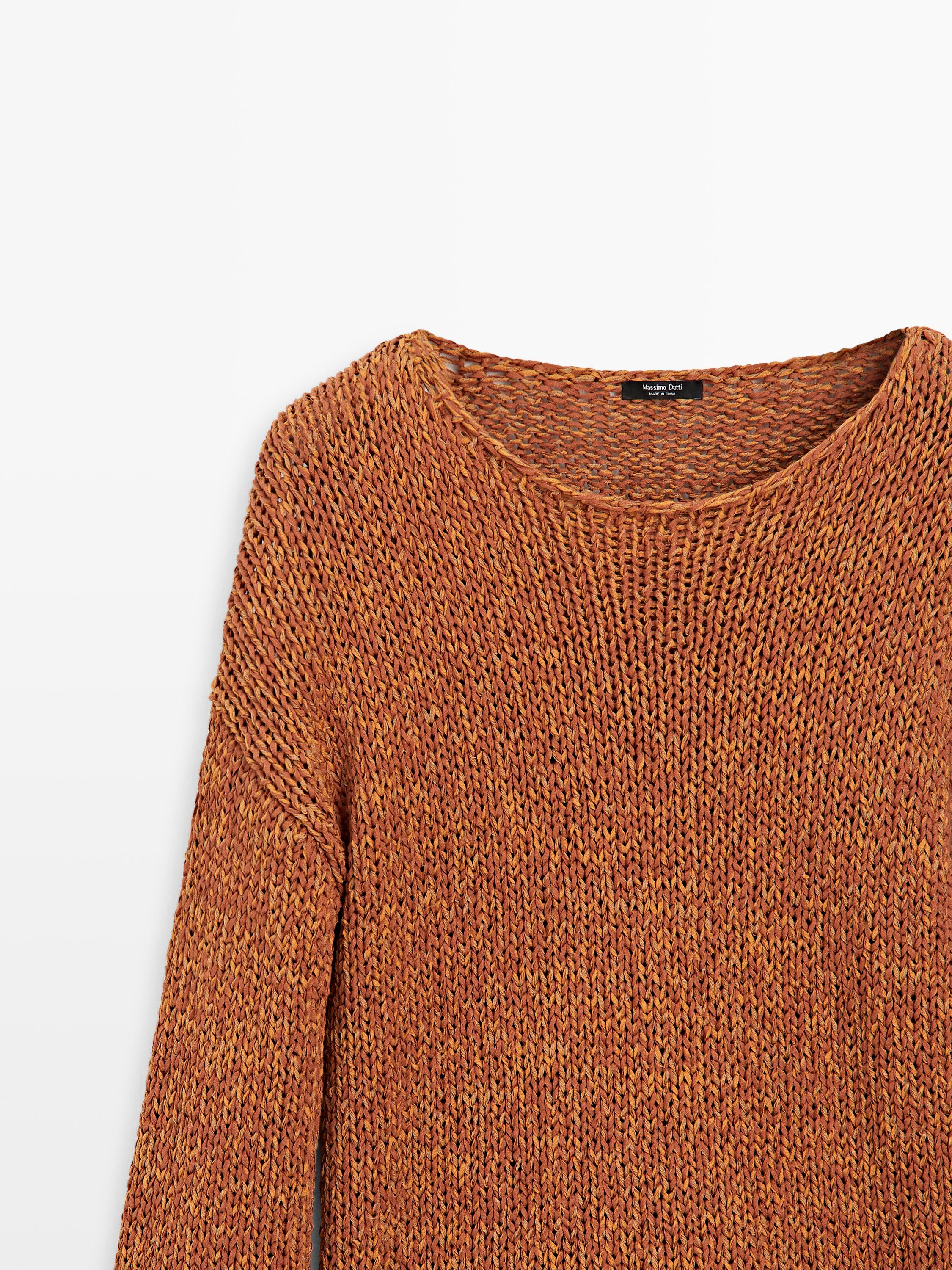 Pull en maille ajourée avec du coton
